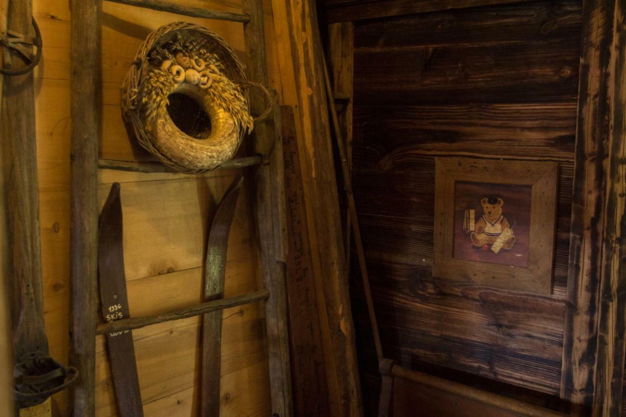 Reine Des Aravis - Chalet Isole Флюме Экстерьер фото